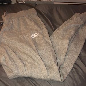 nike joggers